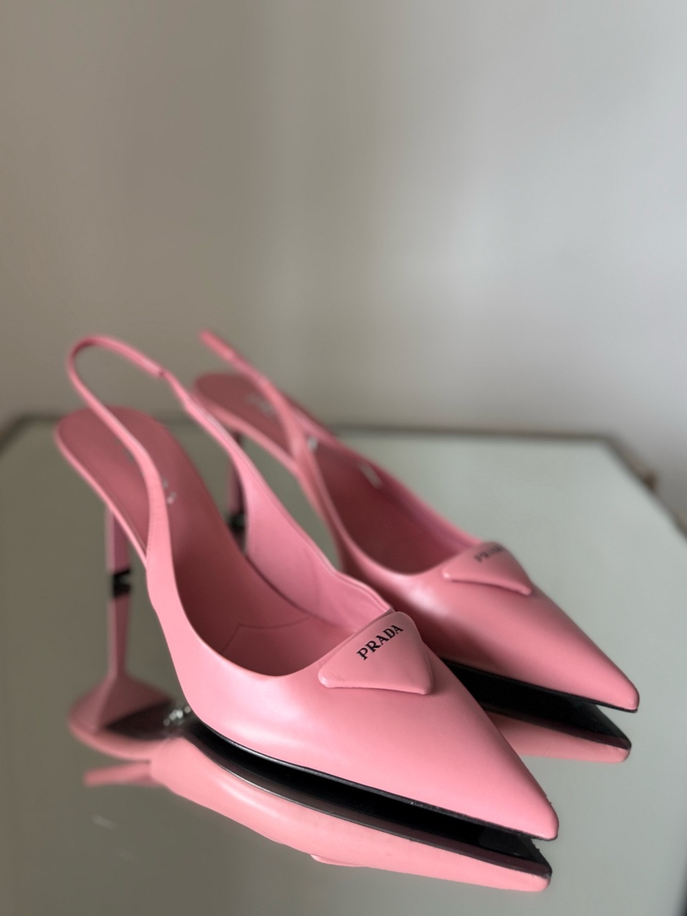 Prada 75mm brushed leather slingback pumps $1,270 39 - Picture 4 of 13